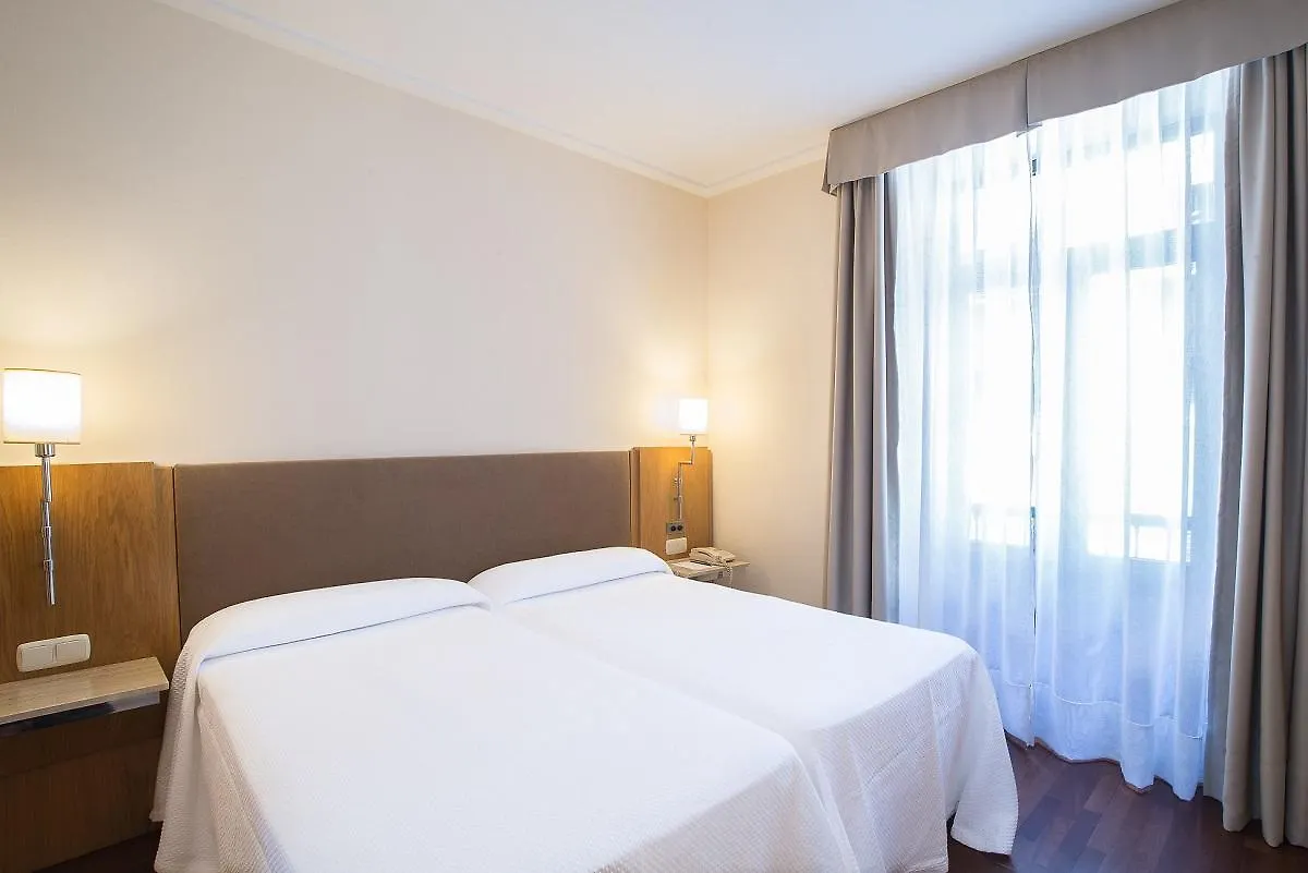 Hotel Inglaterra Granada 3*,