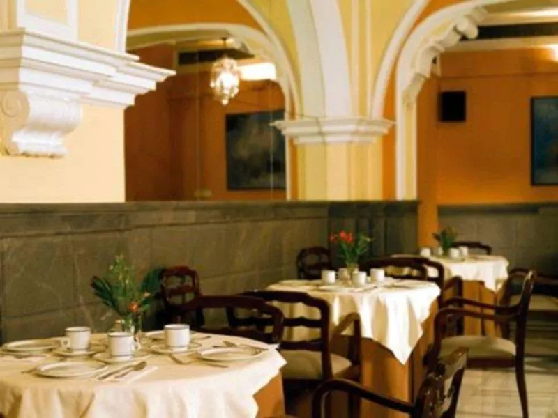 Hotel Inglaterra Granada