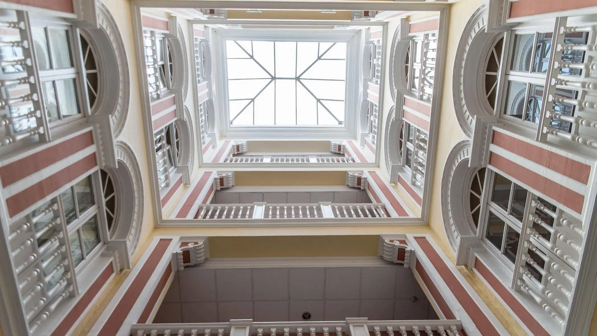 Hotel Inglaterra Granada