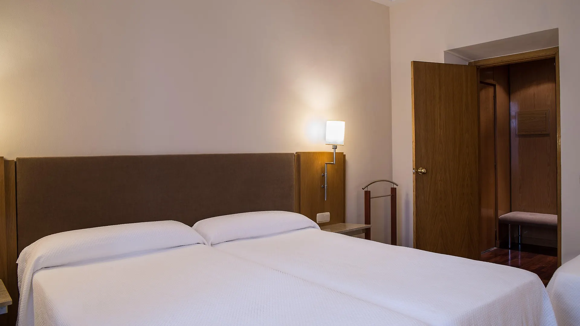 Hotel Inglaterra Granada