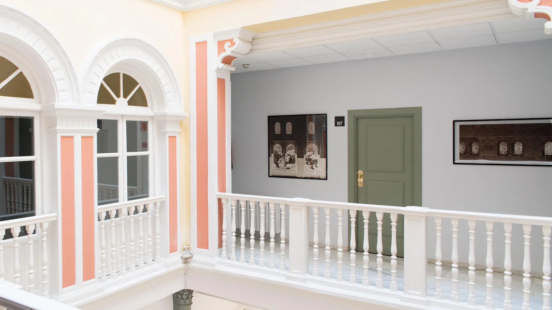 Hotel Inglaterra Granada Spain