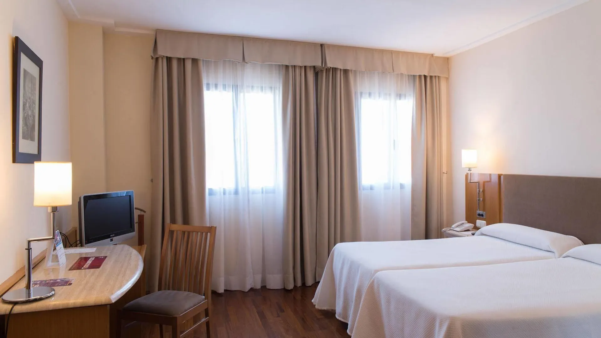 Hotel Inglaterra Granada