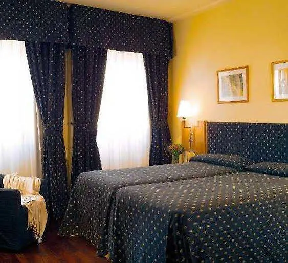 Hotel Inglaterra Granada